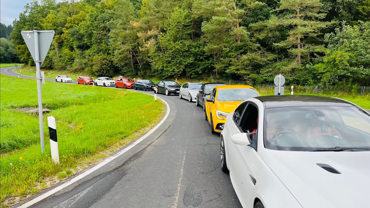 BMW 1M COUPE / MOUNTAIN DRIVE