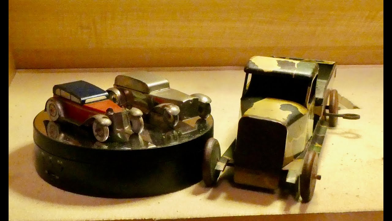 Georg Fisher 1930s car and Wells Army lorry No  292