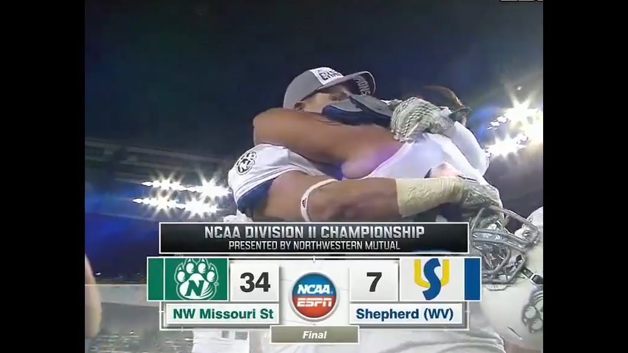 Northwest Missouri State vs Shepherd 2015 Division II Football Championship