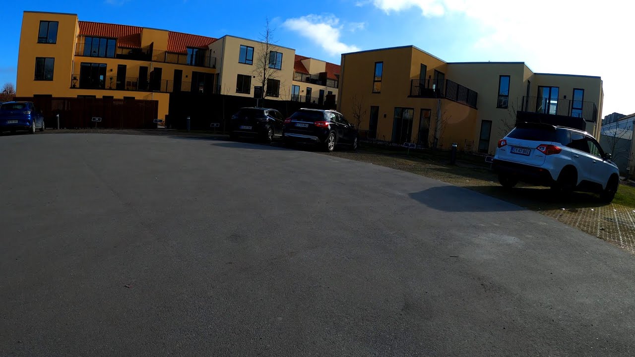 Køge - Quistgaardsvej. De nye boliger på Irmas gamle grund. 1. Marts - 2025.