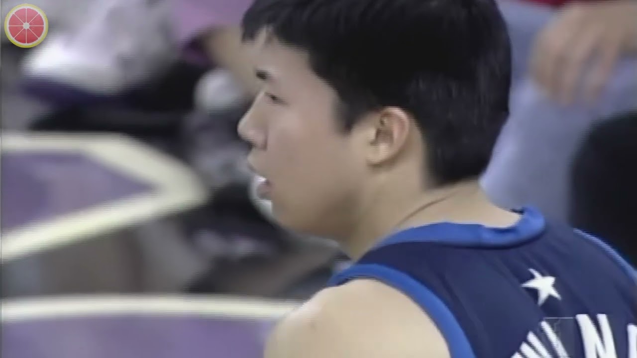 Wang Zhizhi 7pts in NBA Playoffs ！2002.5.4 WCSF Dallas Mavericks at Sacramento Kings G1