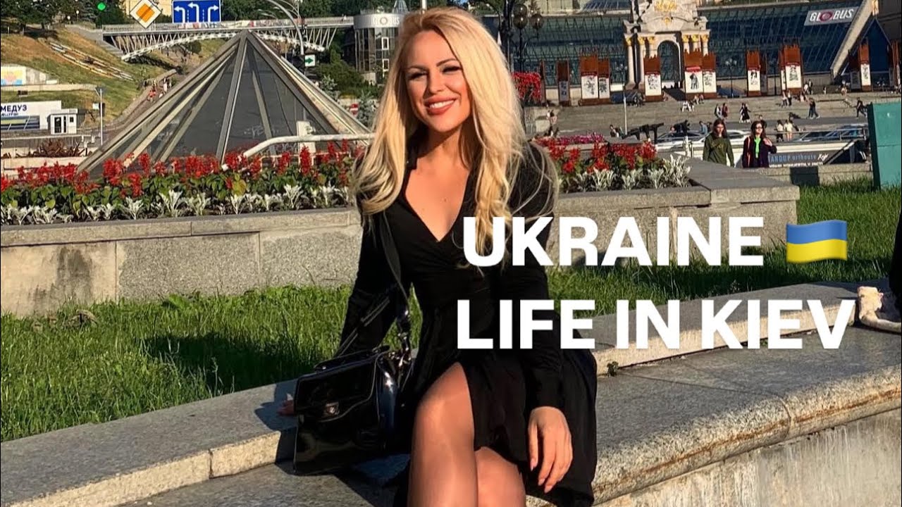 Ukraine 🇺🇦Life in Kiev. June 19, 2025. The Streets of Kiev, Ukraine. Streets Scenes.
