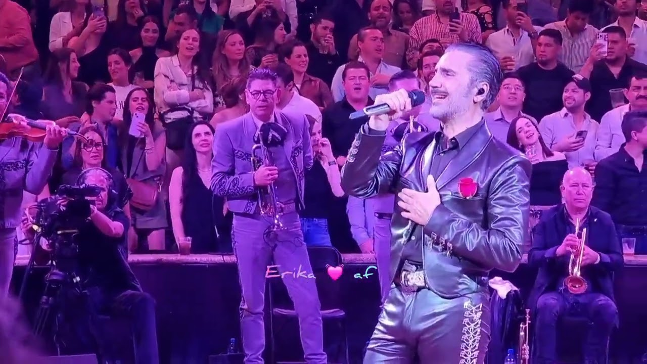 Alejandro Fernández el 🐴 ❤️ 🎶Pelea de gallos & México Lindo 🎶👏 Palenque Fnsm 2024