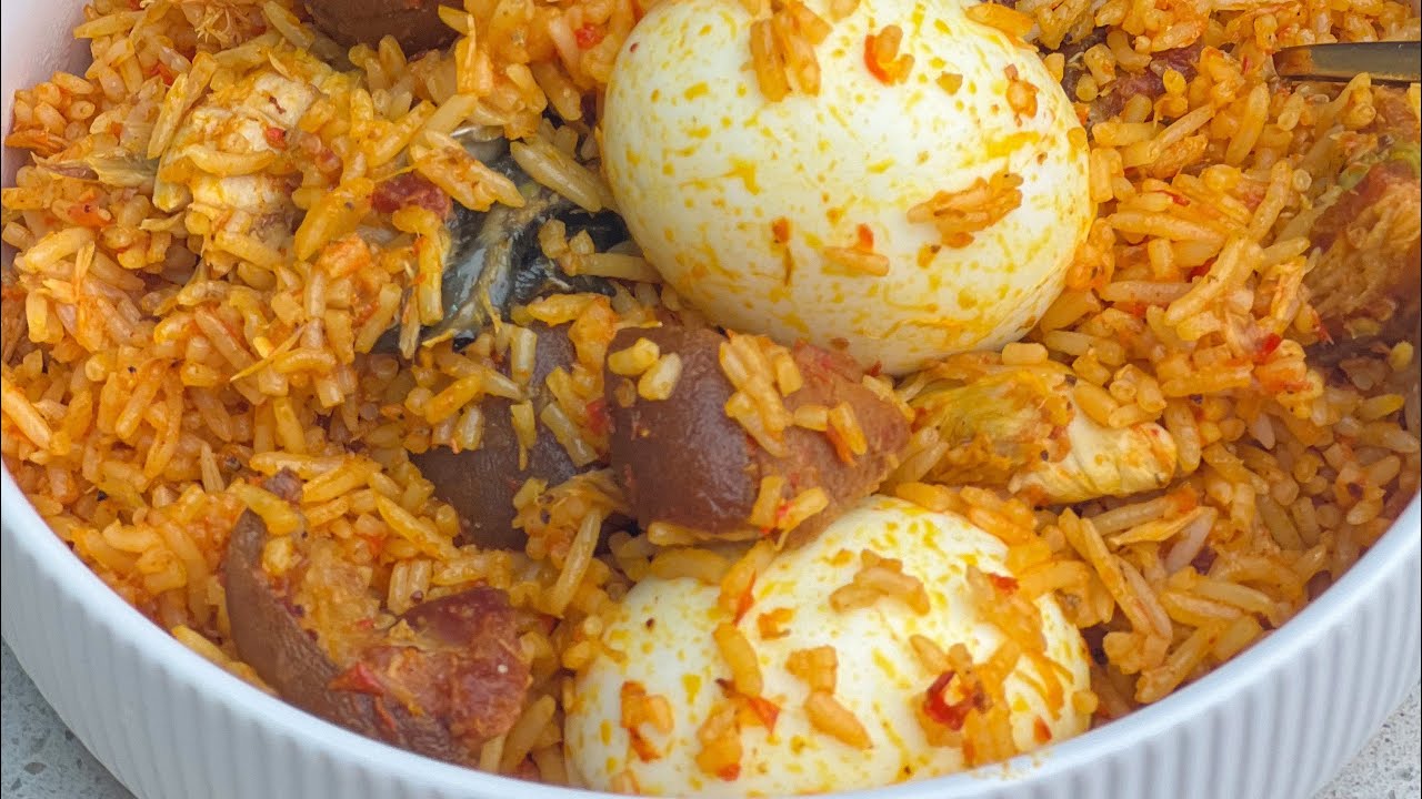HOW TO MAKE PALM OIL RICE | VERY DELICIOUS NIGERIAN RECIPE
