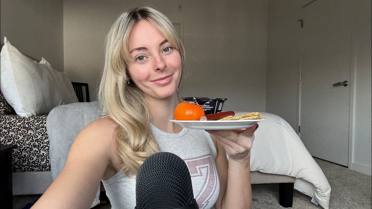 ASMR | Casual Have Lunch with Me | Soft Chatting & Eating