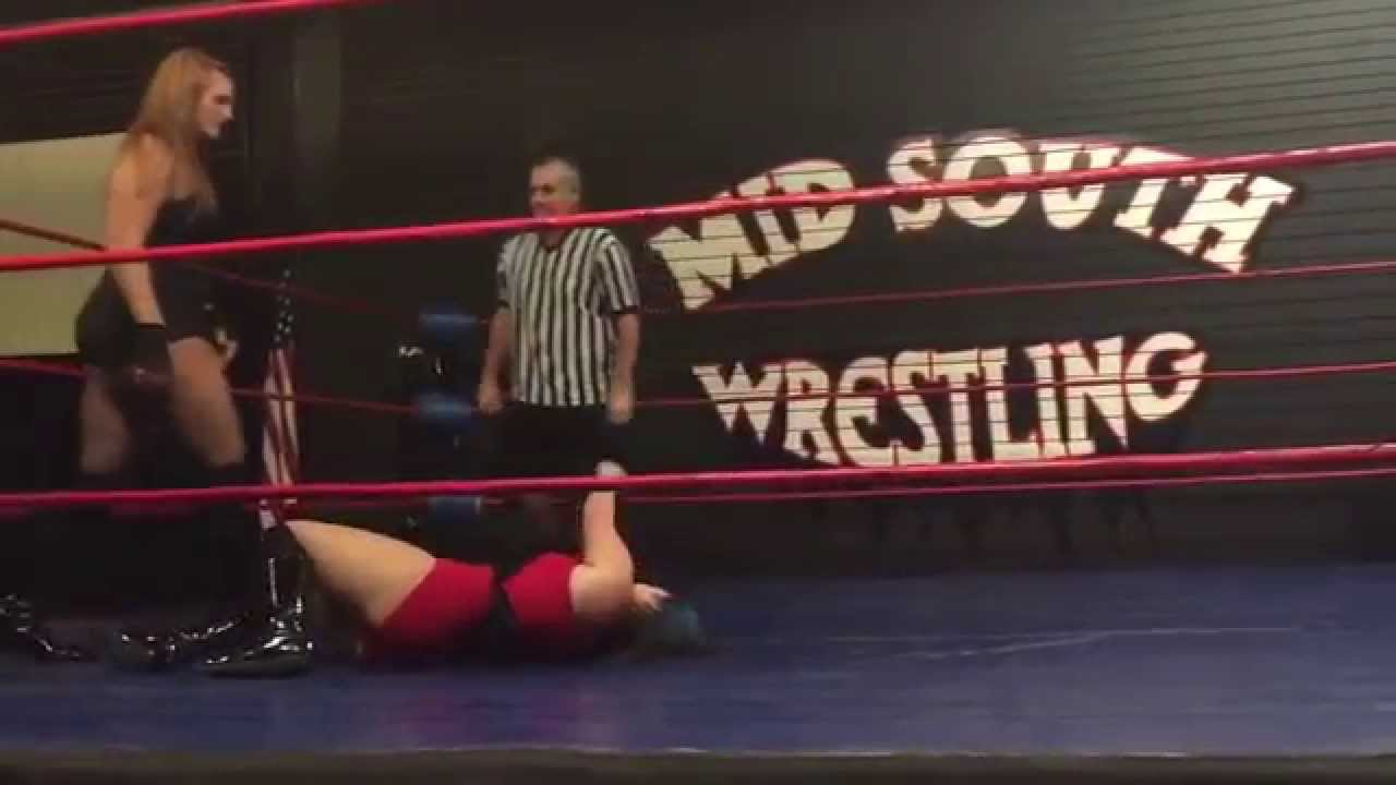 Nikki Knight and Nurse Sanity vs Killista and Skylar Slice