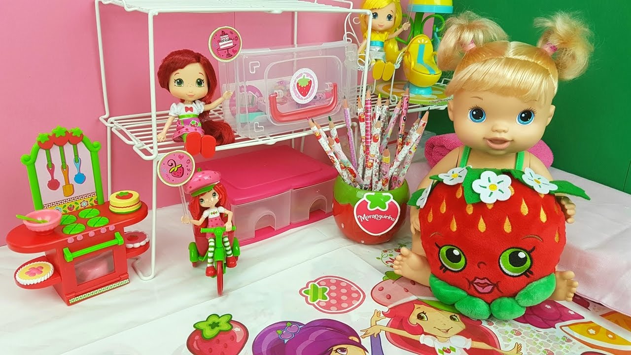 Tour Pelo Quarto da Gabi Tema Moranguinho