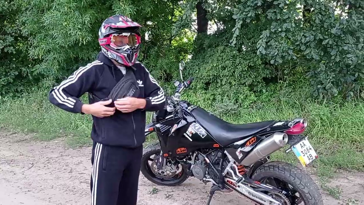 KTM -950 Super moto.