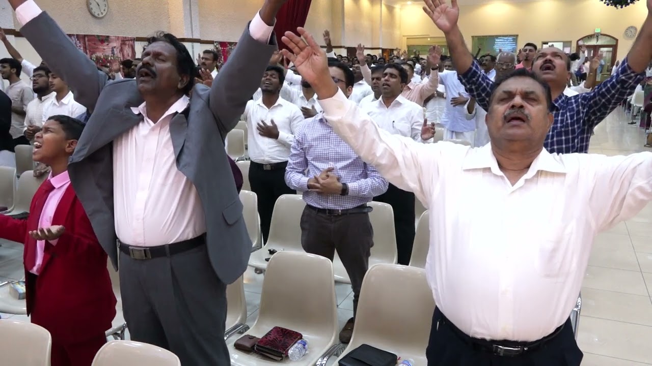 Parishudhan mahonnatha devan * Avan aarkkum kadakkaranalla * Lyrics IPC Worship Centre Sharjah