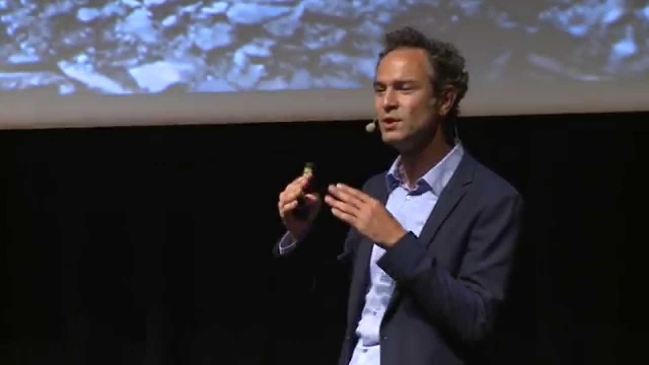 Vortrag von Daniele Ganser am Forum Energieeffizienz in Interlaken