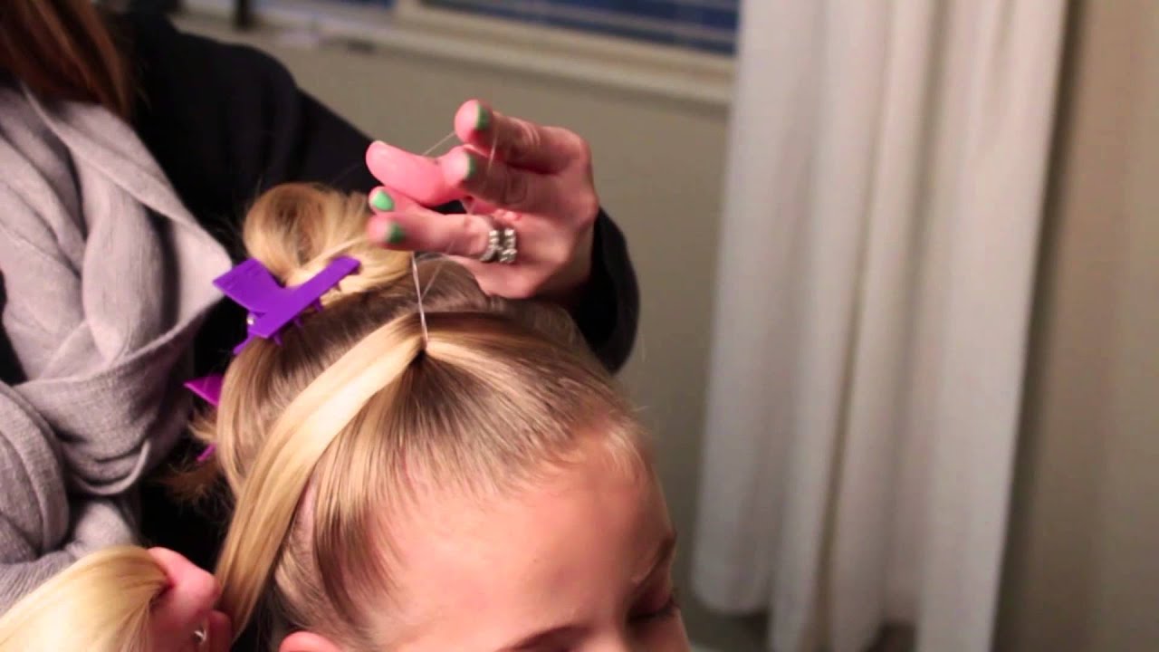 THE EASIEST MESSY BUN HAWK!! 👌