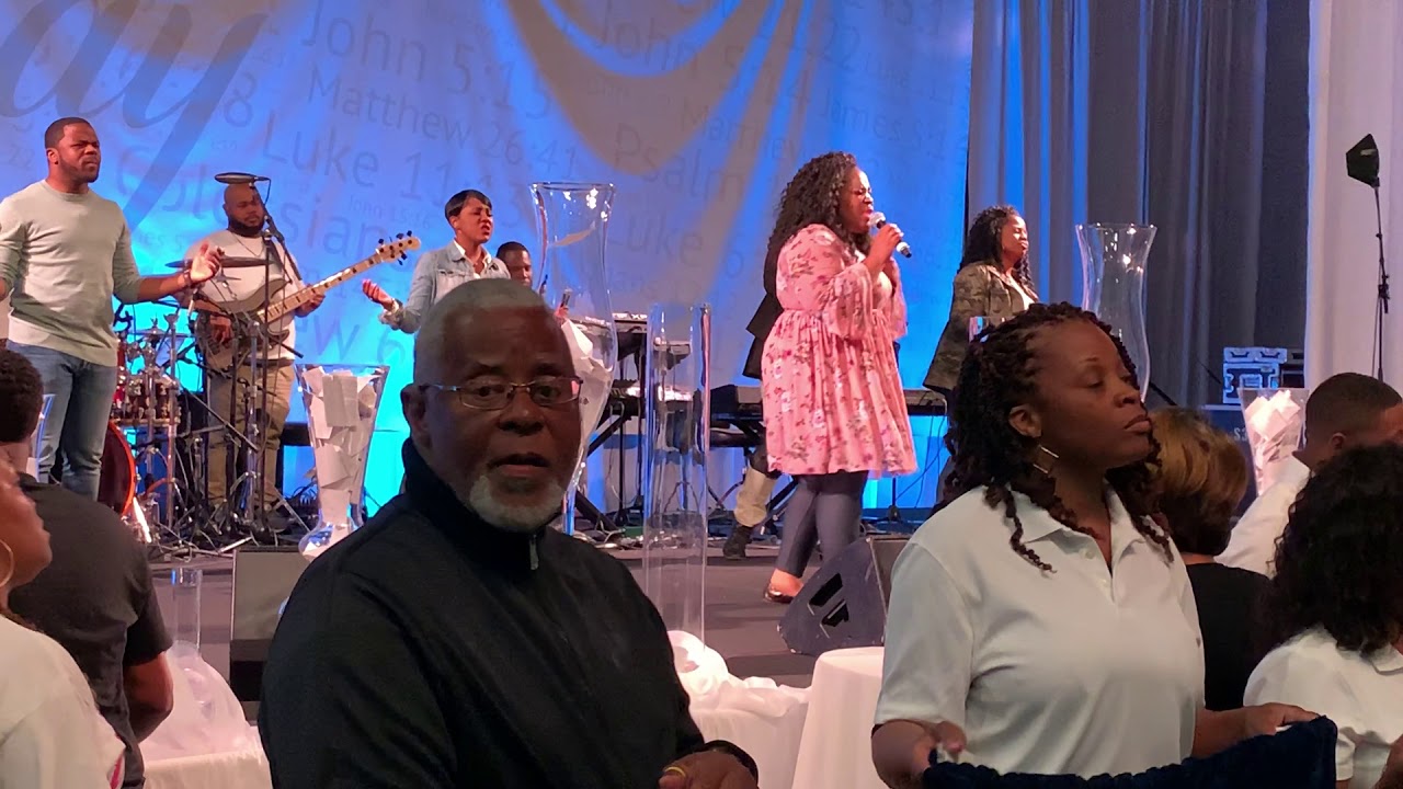 Psalmist Raine Prophetic Flow at 12 Hours of Prayer