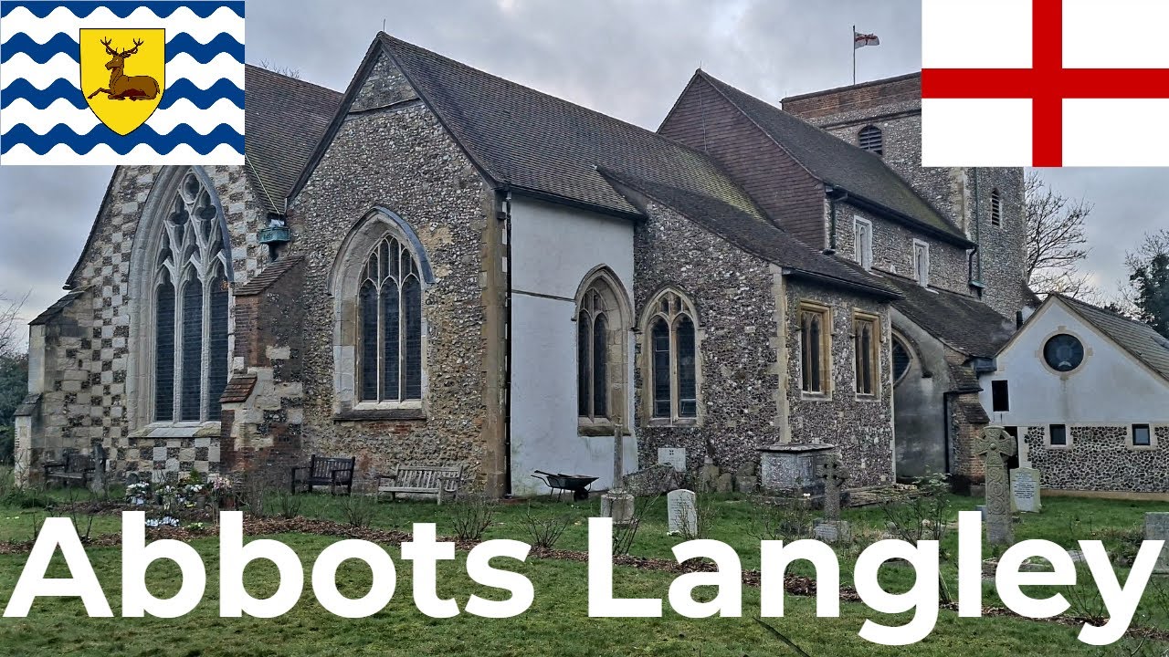 Abbots Langley | Hertfordshire | England | UK | Europe | 01/01/2022 | Village Walk