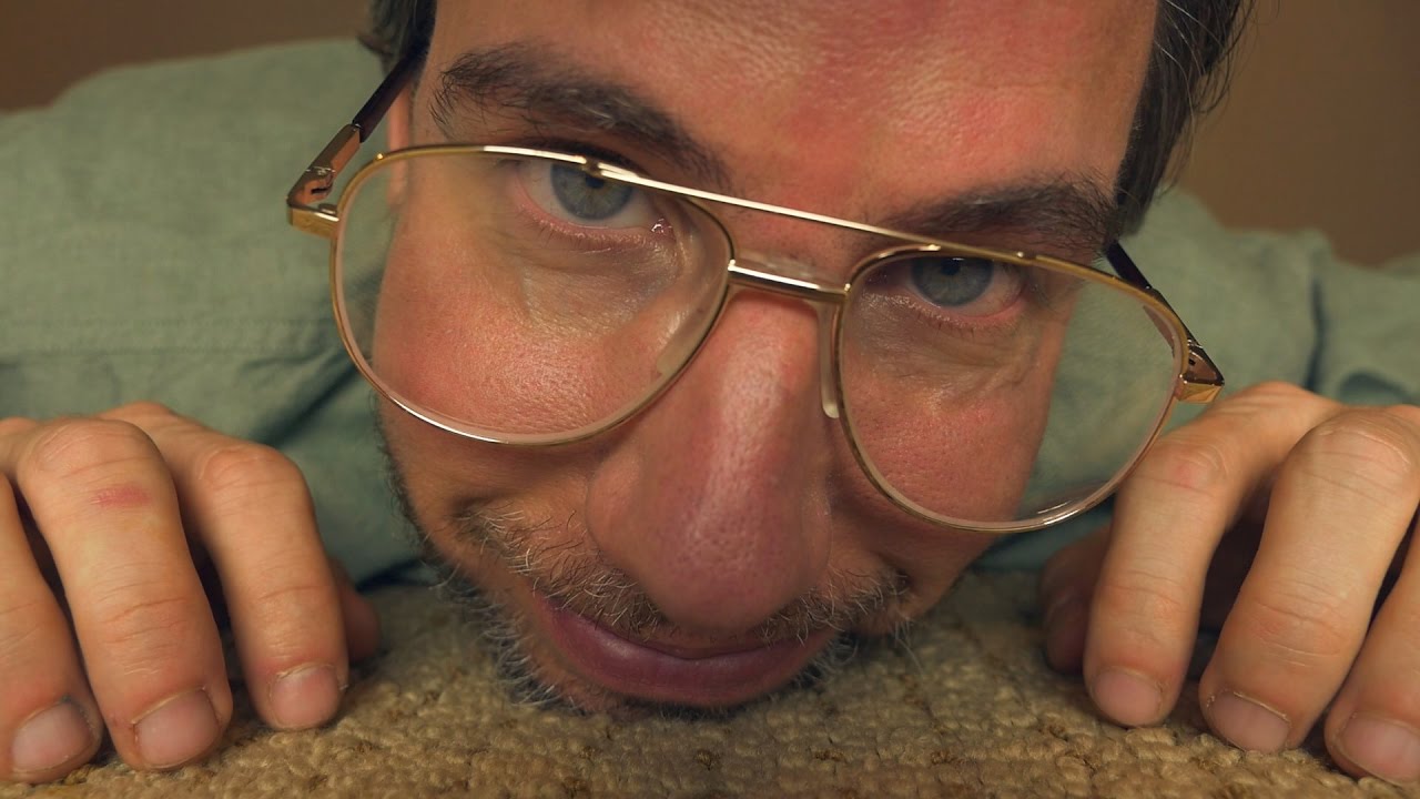 "Long time no scratch!" - Carpet Scratching with Charlie Carl 4 [ ASMR ]