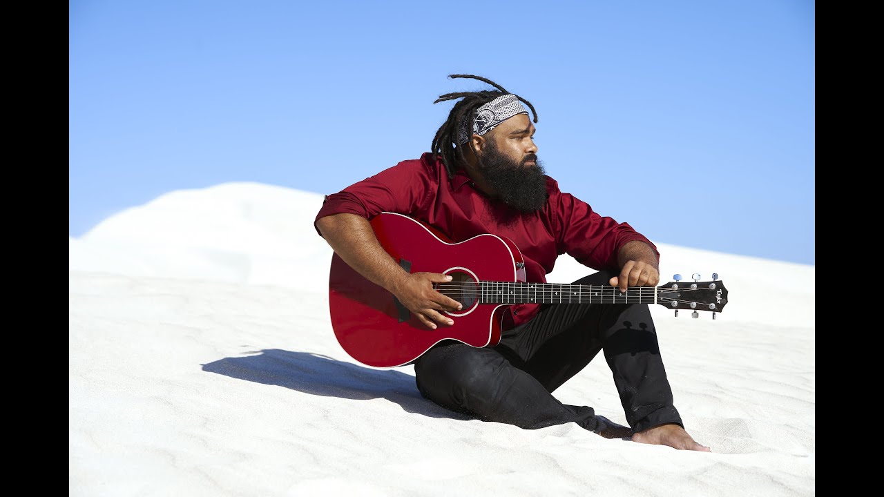 BILLY Perth alt-rock singer's live performance highlights | Hire from www.artist-bookings.com