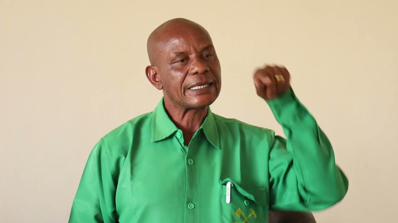 MBUNGE  MBOGWE AGOMA KUTIMULIWA KWENYE KIKAO,  MWENYEKITI WA CCM AMUUNGA MKONO SAKATA LA MAGETI.