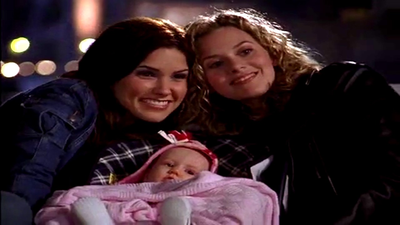 Season 1 Episode 10 Brooke, peyton , Jake and Jenny