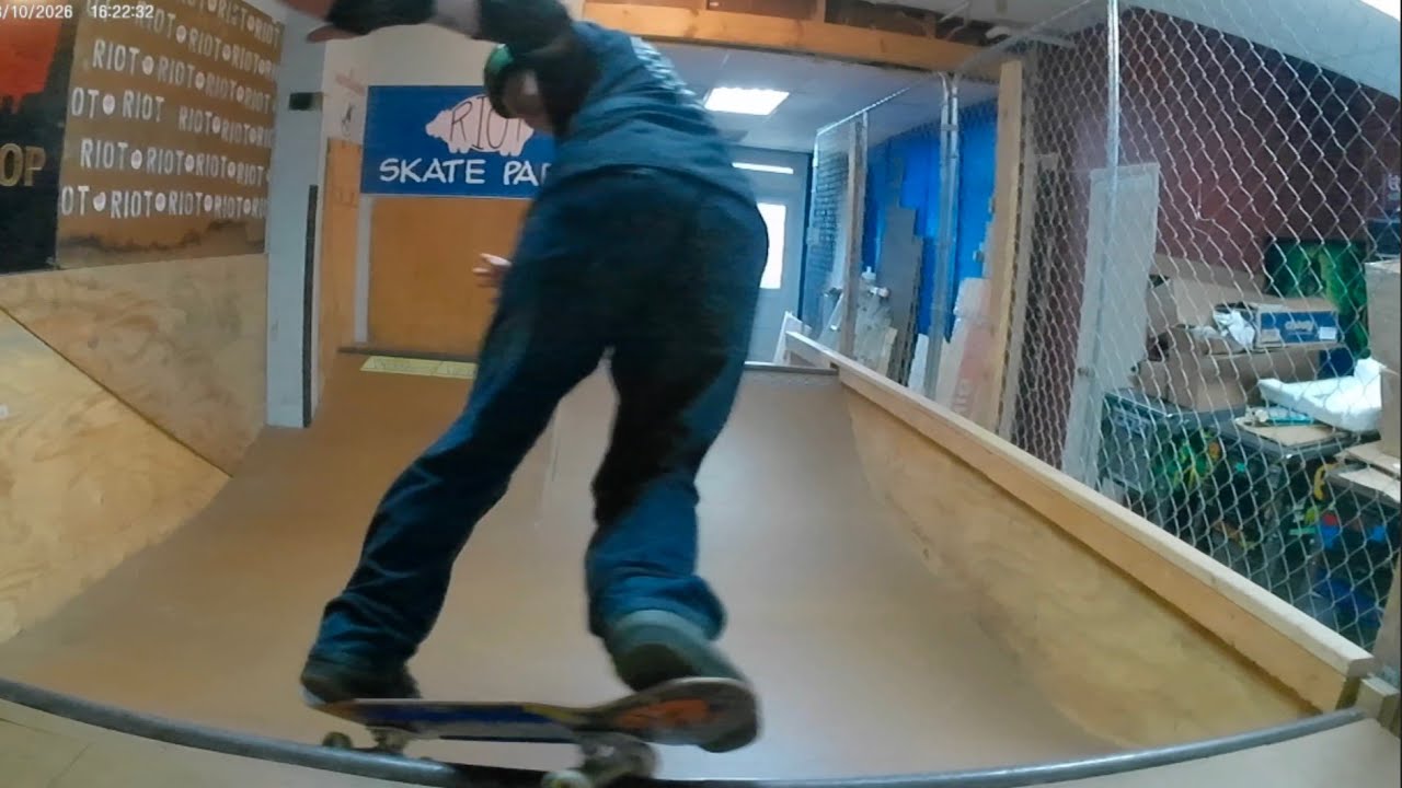Afterwork Old man shreddin' the micro. 