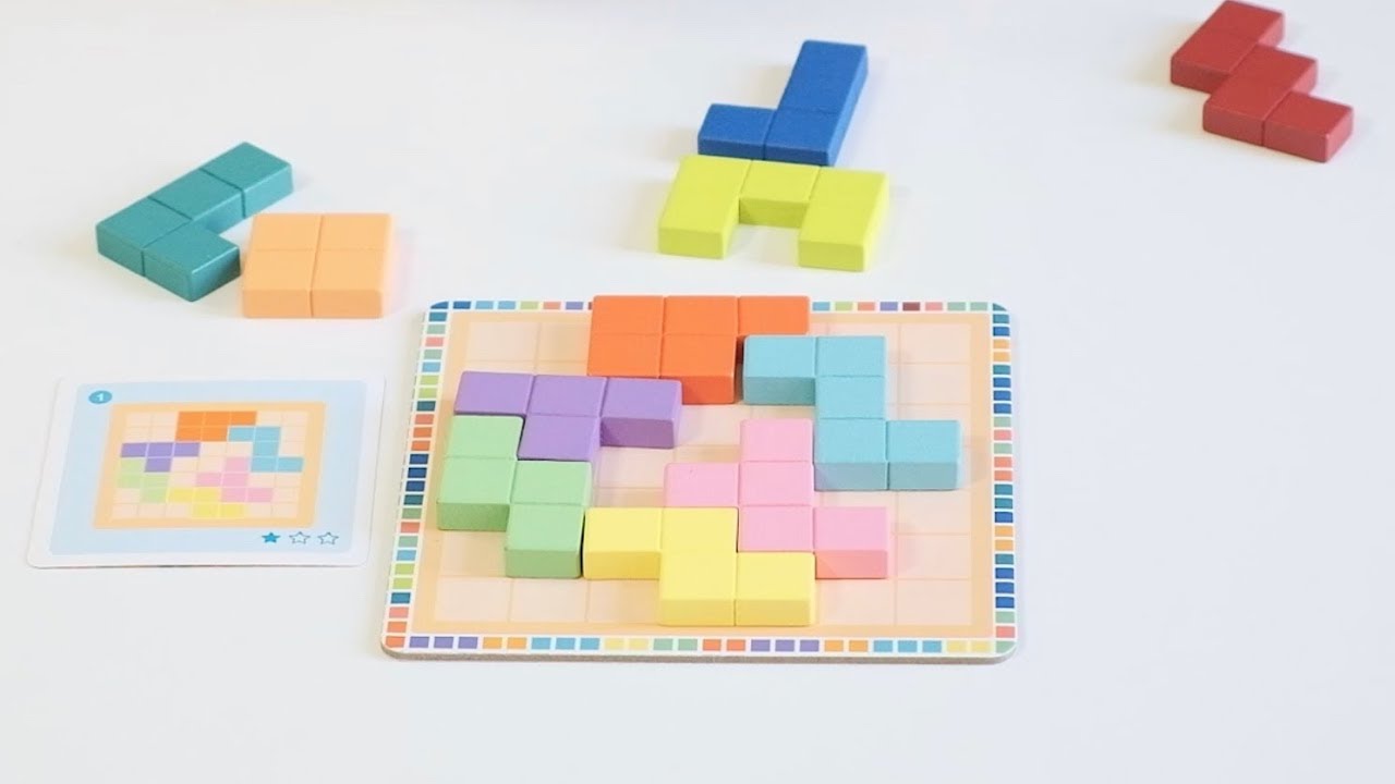 Polyssimo, un juego en dos dimensiones para trabajar la geometría plana y el razonamiento lógico