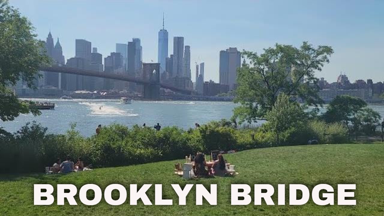BROOKLYN BRIDGE VIEW FROM WATERFRONT RESTAURANT #newyork #newyorkattractions #brooklynbridge #nyc