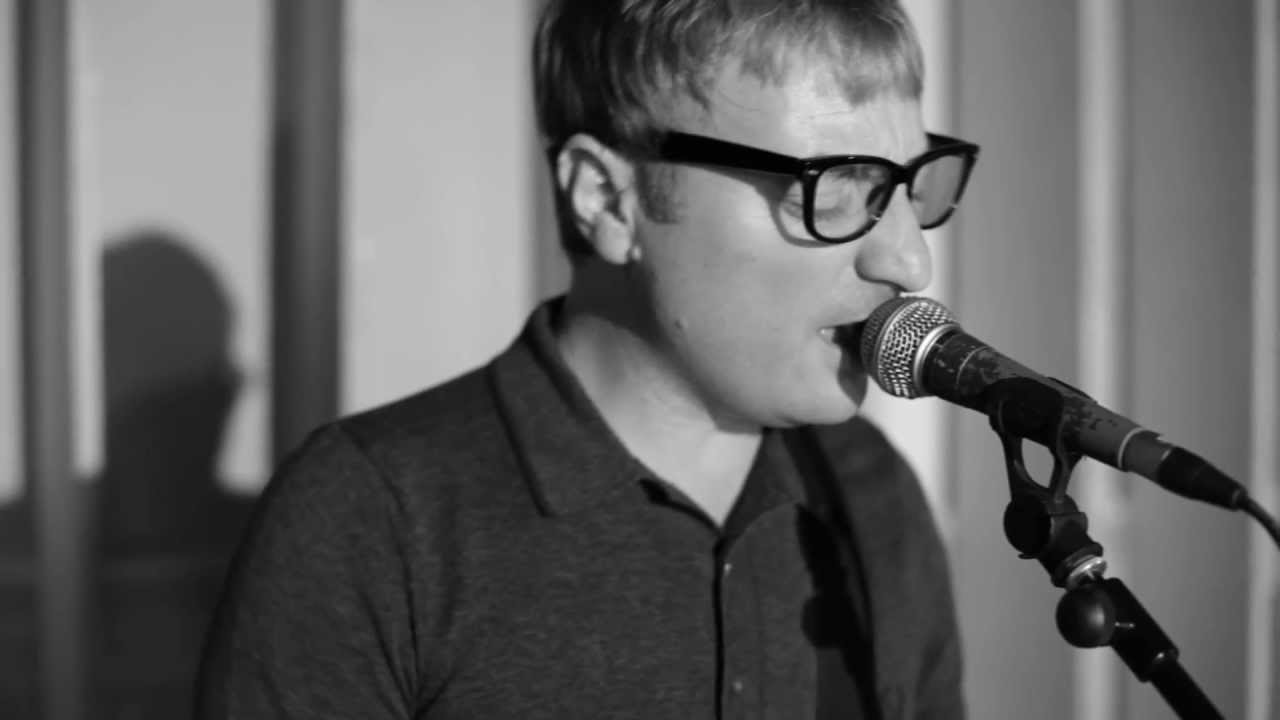 Pink Triangle (Weezer cover) -Airbag-