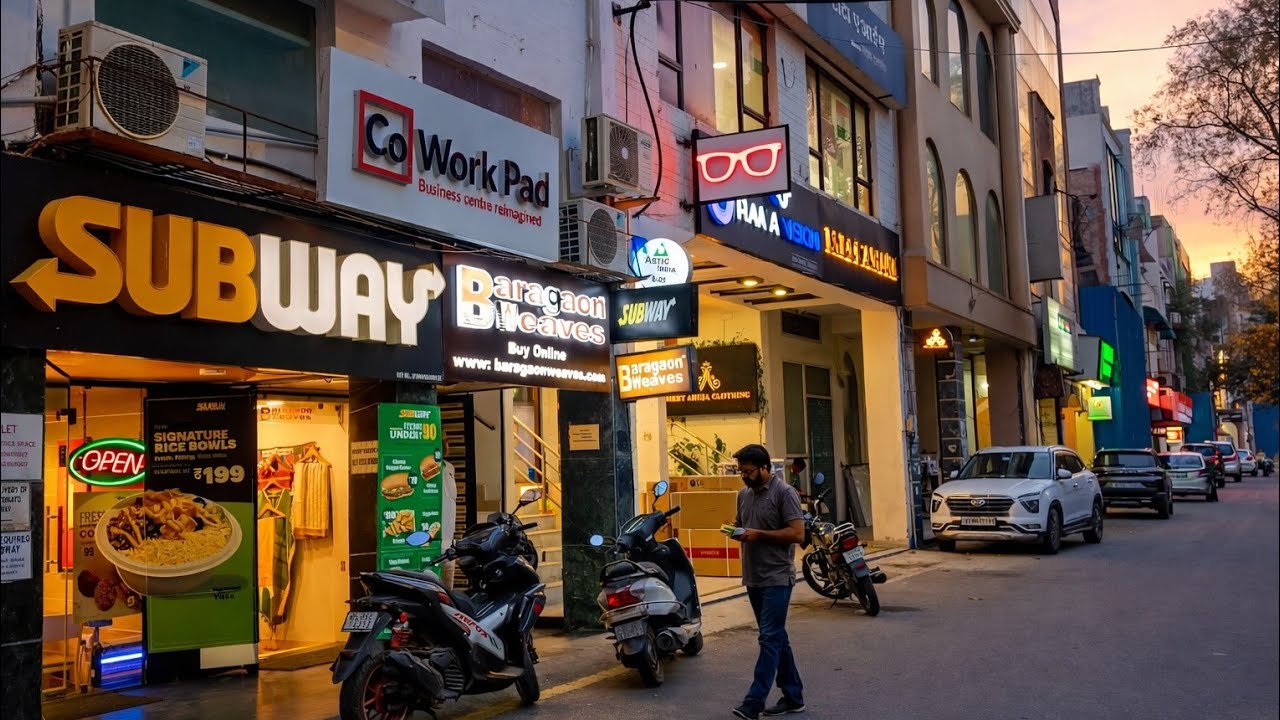 Hauz Khas Street Walk 🇮🇳 August Kranti Marg to Hauz Khas Metro 🇮🇳 South Delhi Walking Tour 🇮🇳