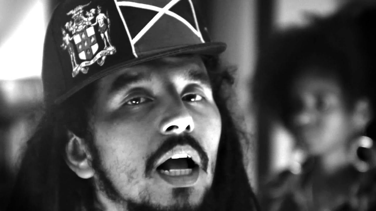 Princesa Alerta Kamarada Feat Fidel Nadal