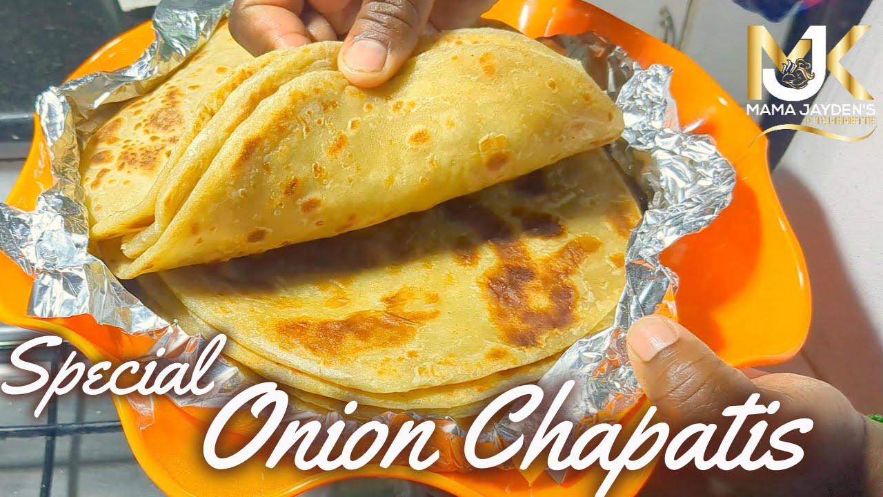 ONION CHAPATIS || HOW TO MAKE SOFT LAYERED CHAPITIS WITH ONIONS | ONION FLAVOURED CHAPATIS