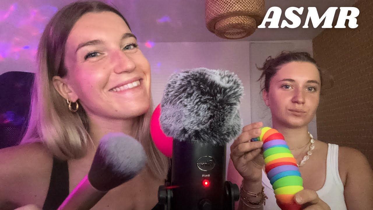 ASMR - MA COUSINE TEST L'ASMR POUR LA PREMIERE FOIS