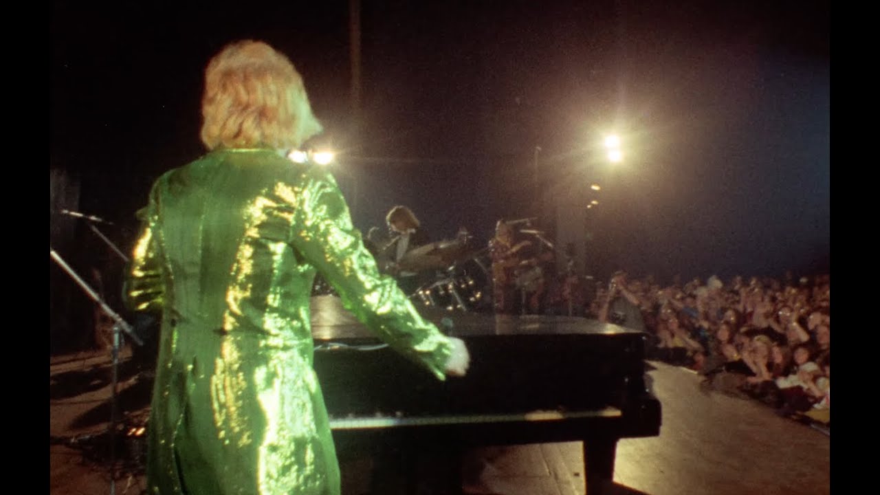 Elton John - New 1970s footage