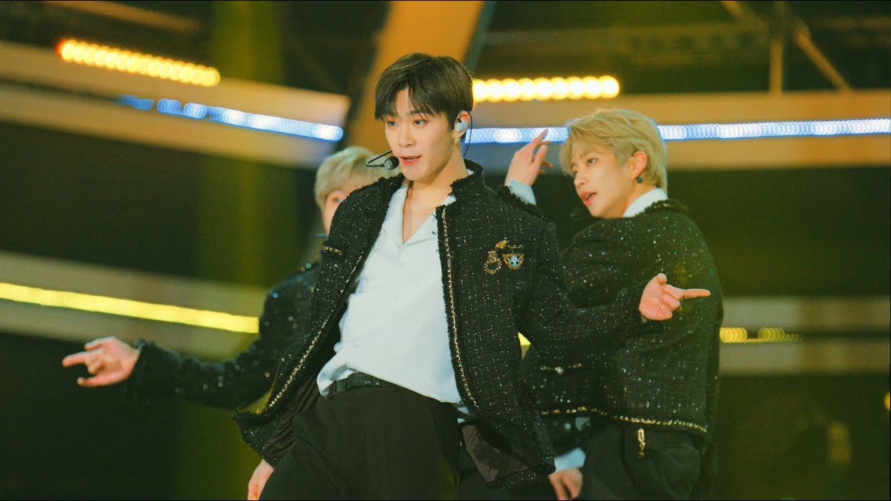 ASTRO (아스트로) 문빈(MOONBIN) Focus - Baby @190301 원케이 콘서트[ 4k Fancam/직캠]