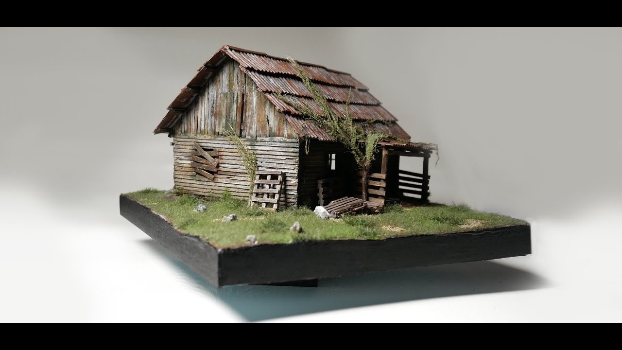 DIY diorama: Old barn house.