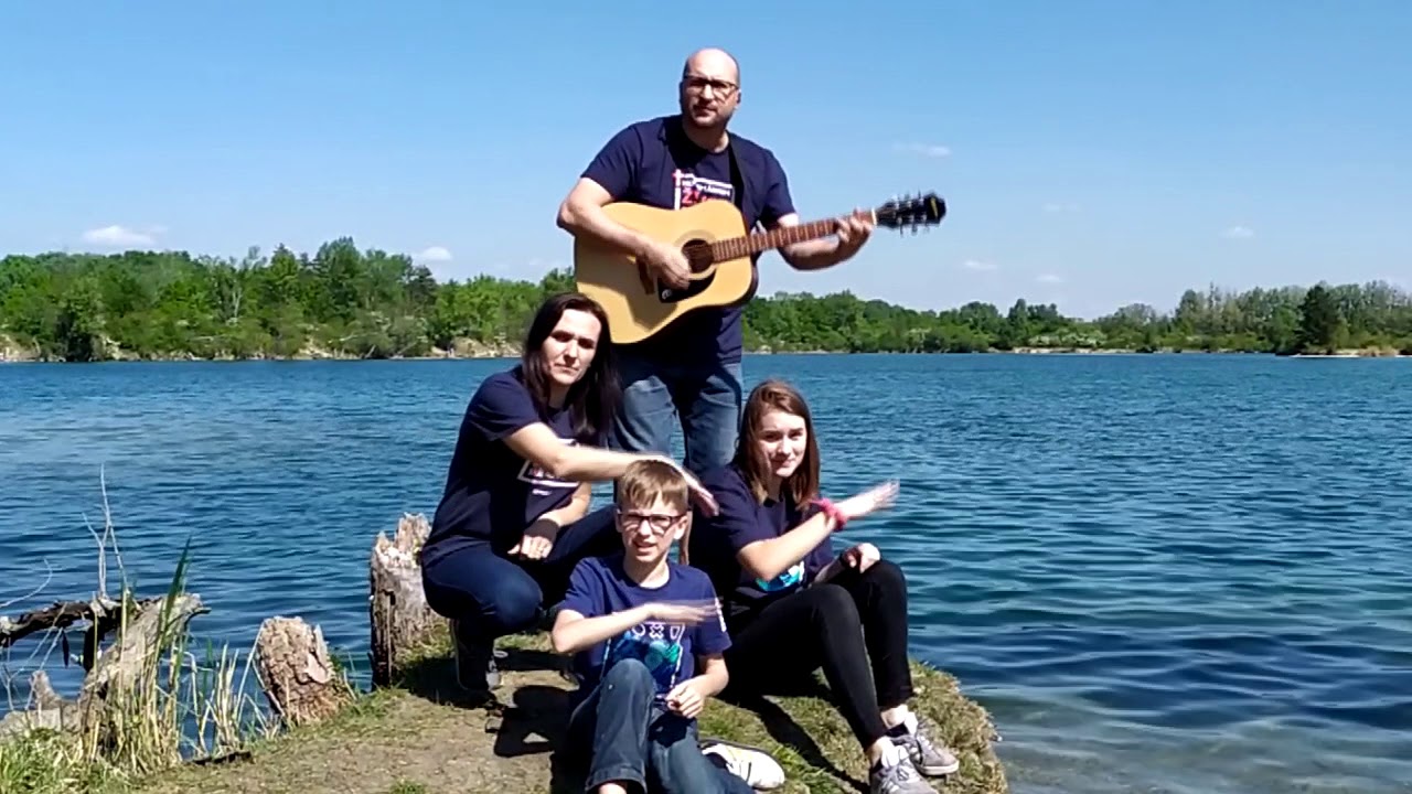 Detské chvály 3 (zostrih)