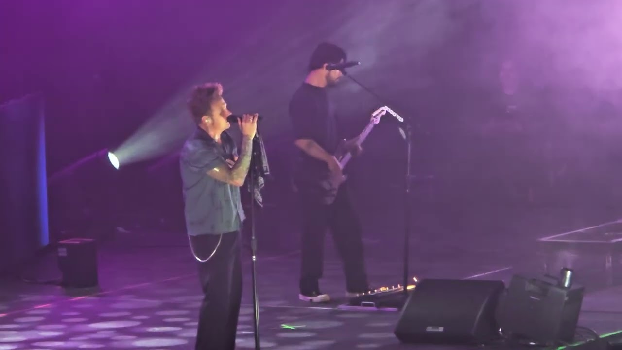 Papa Roach - Forever / In the End - Live in Laval 2025-12-08