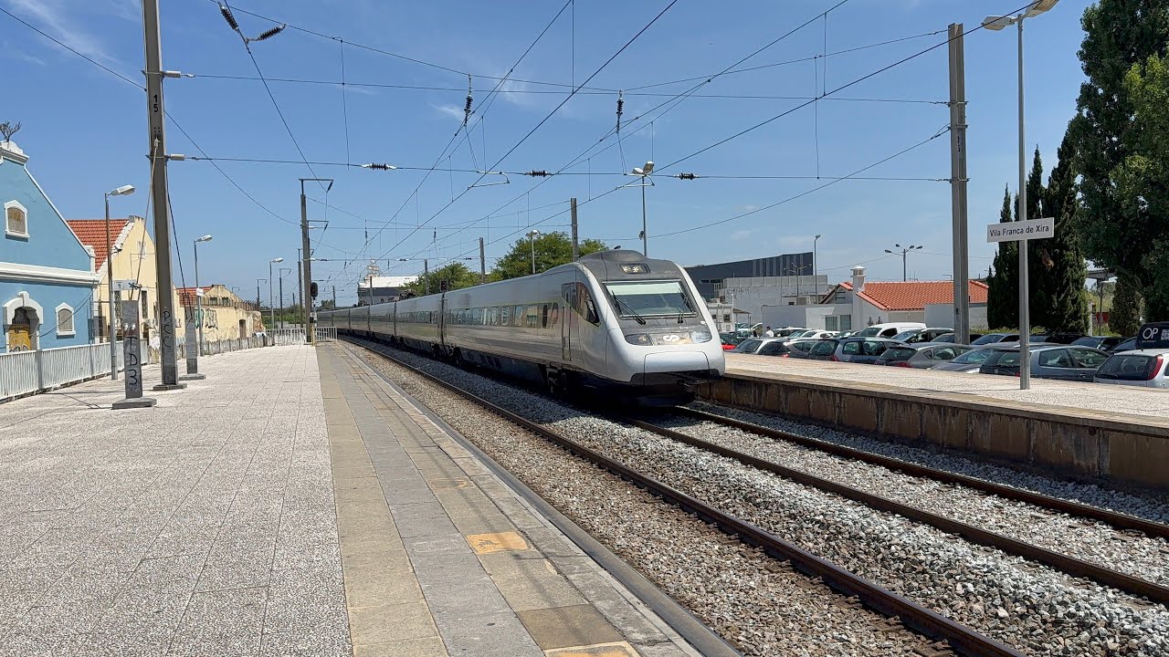 Estação de Vila Franca de Xira - Comboios de Portugal, Medway e Captrain
