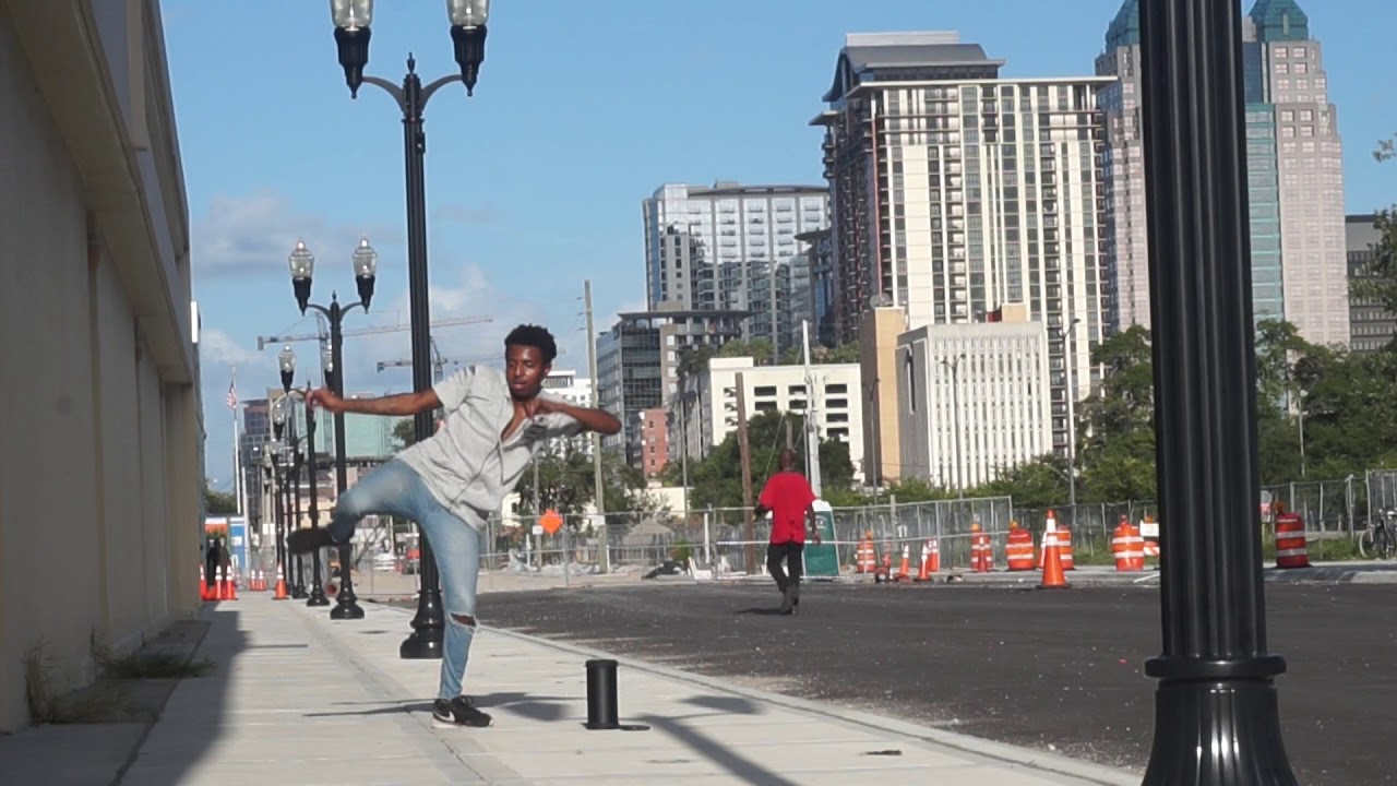 ALKAKRIS LE LOVE / AHNIYALATE THE DANCER / YAK FILMS TRIBUTE