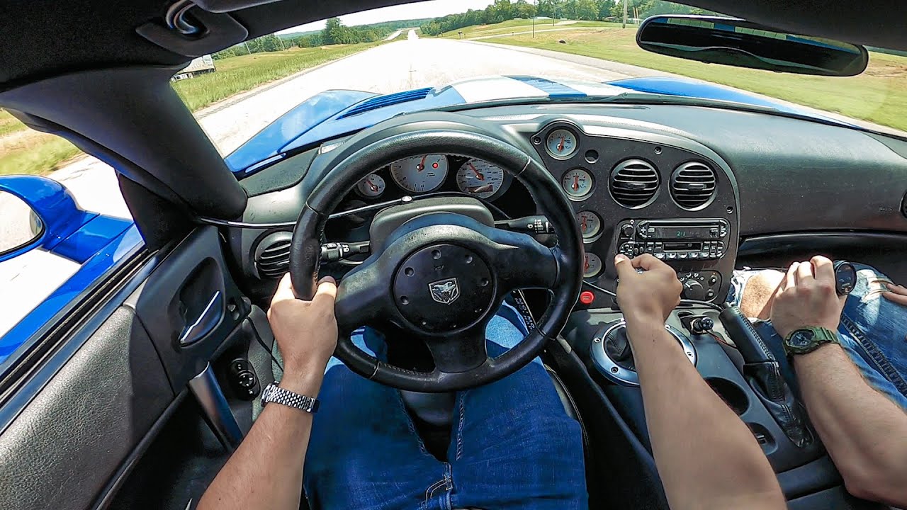 First Street Pulls in my Dodge Viper with a New Cam!