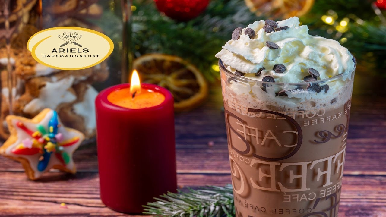 Lumumba heißer Kakao mit Rum und Sahne der Klassiker auf den Weihnachtsmarkt, heiße Schokolade,