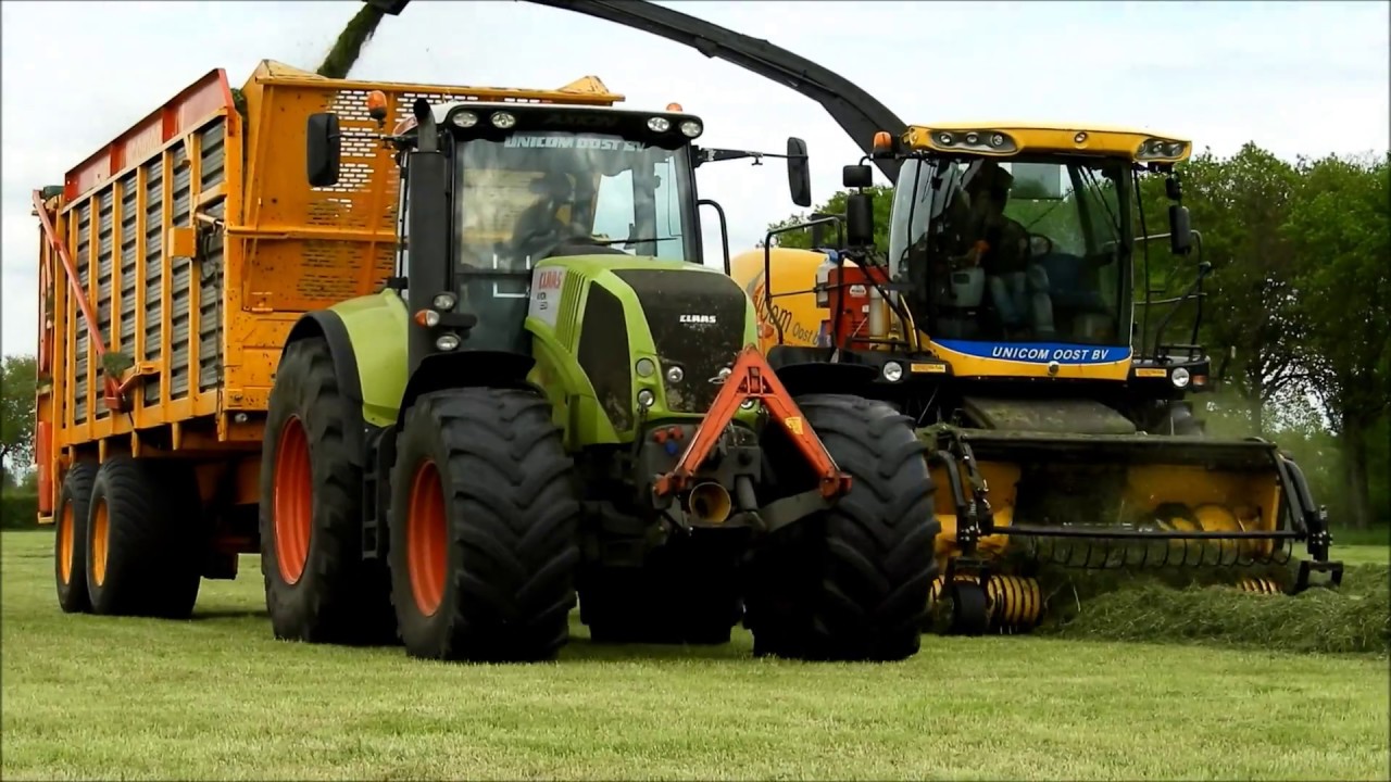 Grasoogst  Gras hakselen  Chopping grass  Unicom Oost Lettele