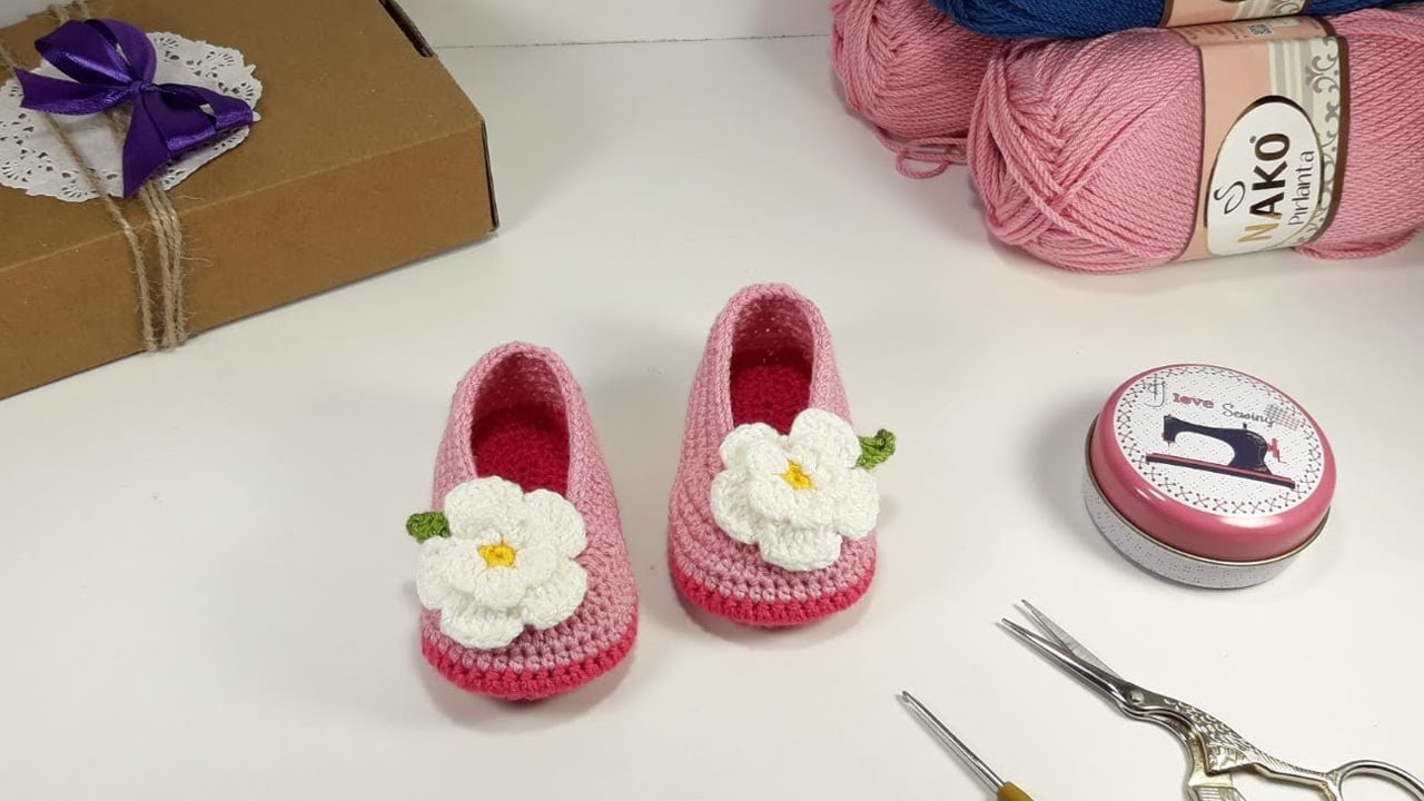PATİK ÖRMEYEN KALMASIN BEBEK BABET PATİK, Very Easy Tutorial For Crochet Baby Slippers