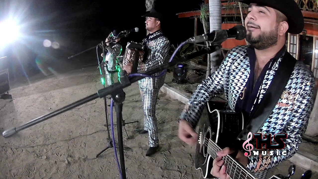 El Del Cigarro - Alameños De La Sierra (En Vivo 2018)