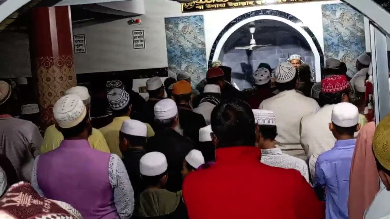 পবিত্র শবে মেরাজের রাতে কিয়াম করছেন,মাওলানা মুহাম্মাদ আব্দুল খালেক সালেহী🥀🥀🥀🥀 January 17, 2026