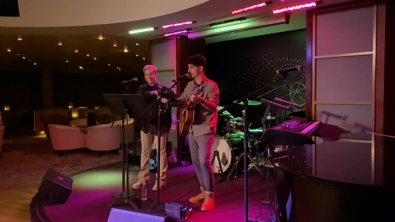 The B-Sides Duo (Fleetwood Mac Acoustic Tribute) @ Celebrity Infinity 2025