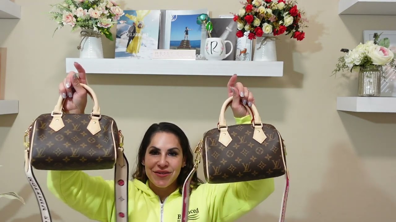 LOUIS VUITTON MONOGRAM SPEEDY BANDOULIÈRE  20 REVIEW, MOD SHOTS, & WHAT FITS INSIDE