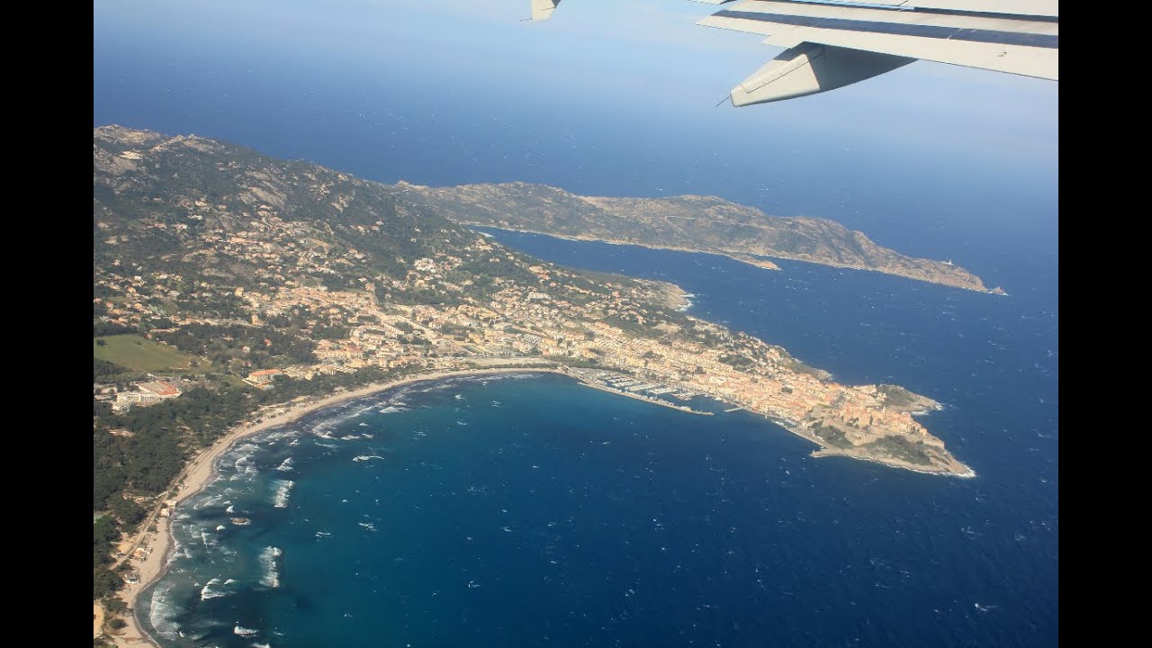 Baie de Calvi Vue d'Avion ; la Corse ; L'île de Beauté ; Porto ; Haute-Corse ; Diaporama ; France