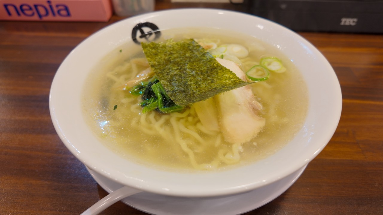 朝の仙台朝市、ラーメンで一日を始めた