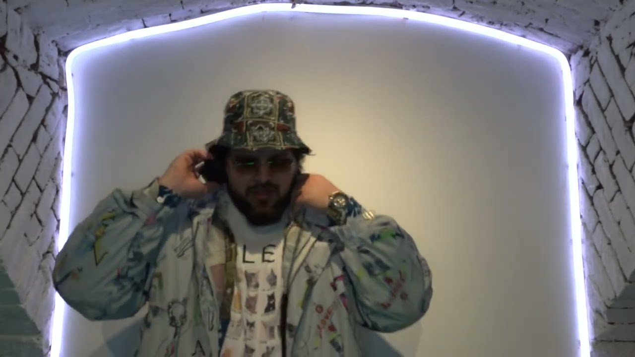 Feli Nightingale Studiostream 4k