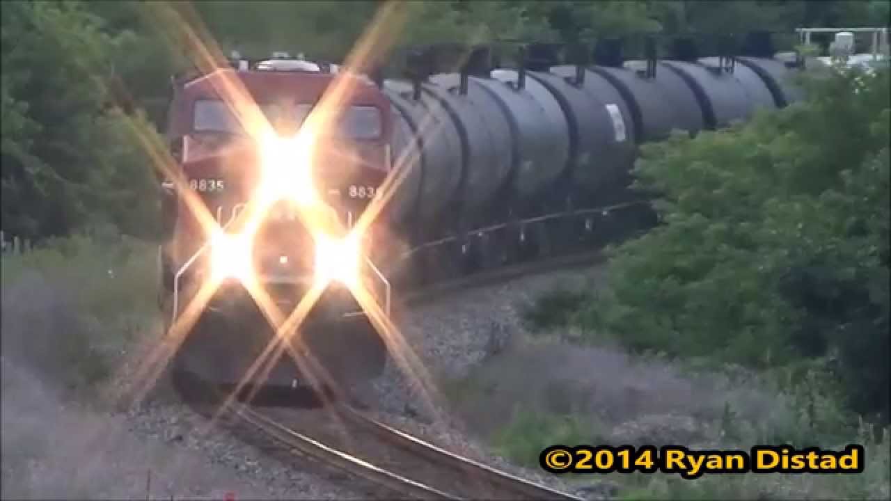 CP 8835 & CP 8552 Heading Down The  Mississippi