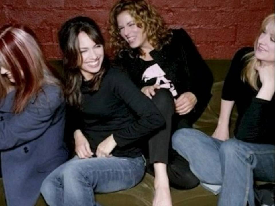 September Gurls (Live in Berlin 2003) - The Bangles  *Best In (Live) Show - HQ audio*