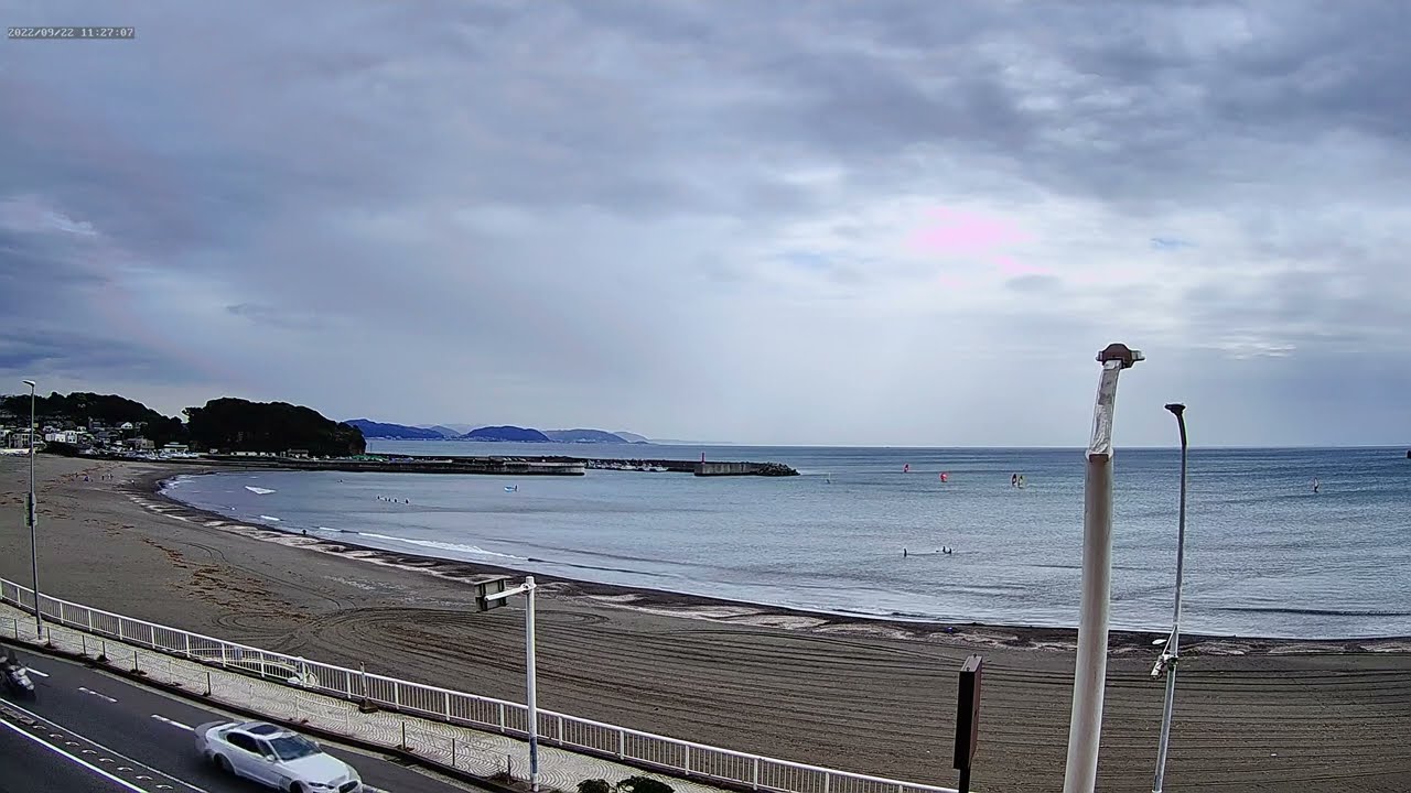 【海難事故 Marine accident】定点カメラが捉えた一部始終  江の島片瀬海岸 2022/09/22：二度戻って見てみたら…それって…